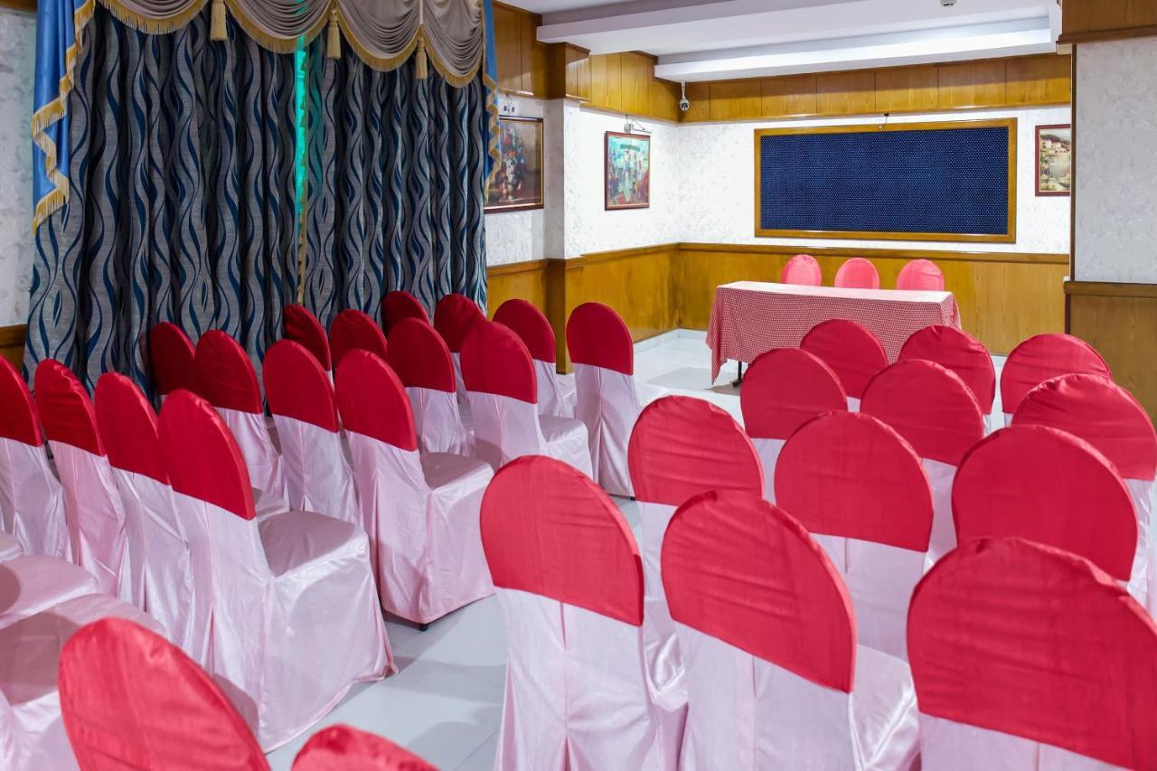 Palette - Madathil Regency Hotel Kondalseri Exterior photo